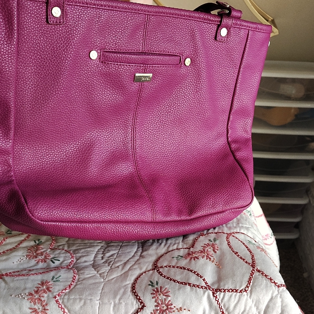 Chic Magenta Tote Bag